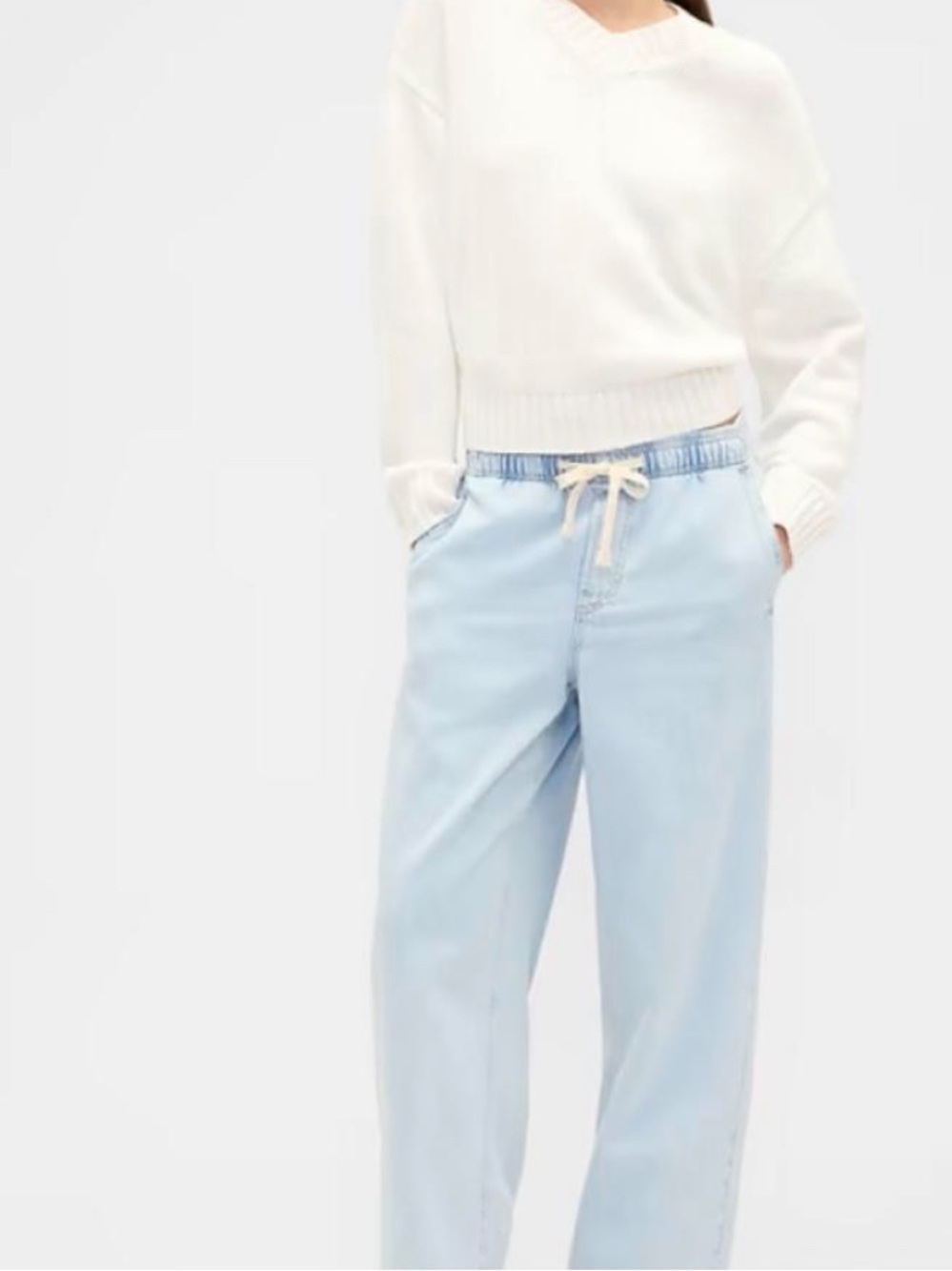 GAP Light Blue Cropped Ankle Jeans